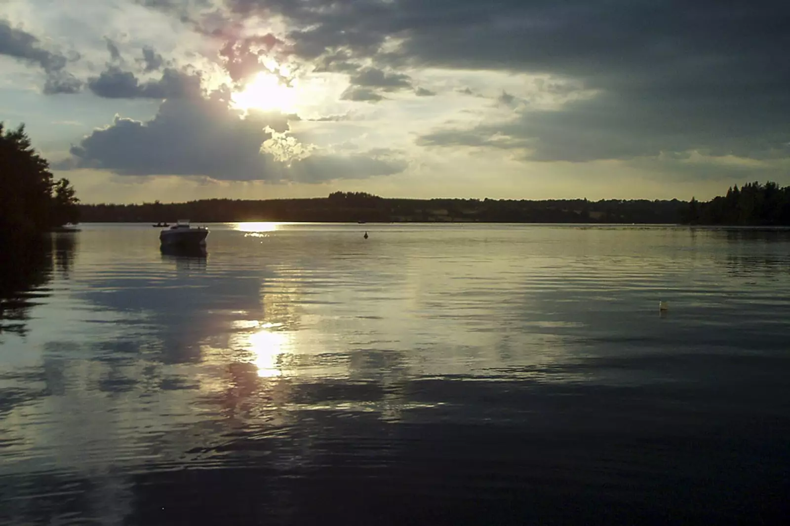 02VueLac 14 02VueLac 14