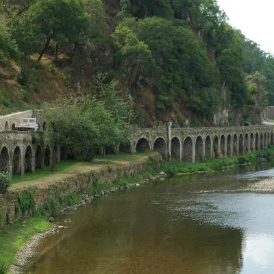 À visiter près du camping : nature et patrimoine en Aveyron.
